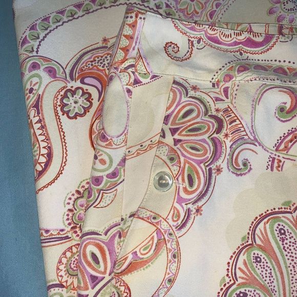 Tommy Bahama 100% Silk Cream Ankle length Pants with paisley pattern - 8 - Picture 7 of 7